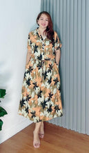 Load image into Gallery viewer, *Donna Printed Drawstring Dress 0382