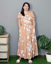 Load image into Gallery viewer, Martha Maxi Printed Dress 0016