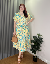Load image into Gallery viewer, Sale! Andi Drawstring Printed Dress 0044