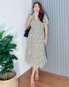 Say Overlap Dress 0001
