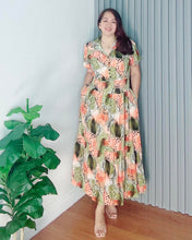 Load image into Gallery viewer, *Amara Maxi Printed Dress 0010