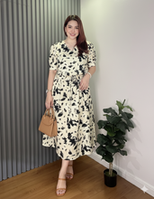 Load image into Gallery viewer, Sale! Andi Drawstring Printed Dress 0047