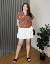 Load image into Gallery viewer, Sale! Erica Brown Eyelet Top 0015