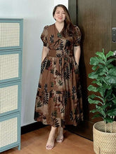 Load image into Gallery viewer, *Sigrid Maxi Printed Dress 0094