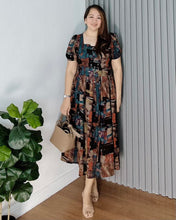 Load image into Gallery viewer, *Aubrey Printed Dress 0154