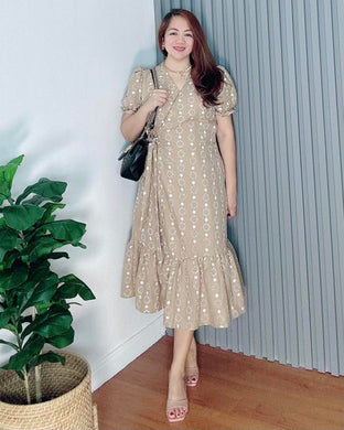 Say Overlap Eyelet Dress 0004