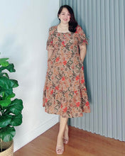Load image into Gallery viewer, *Emilia Printed Dress 0001